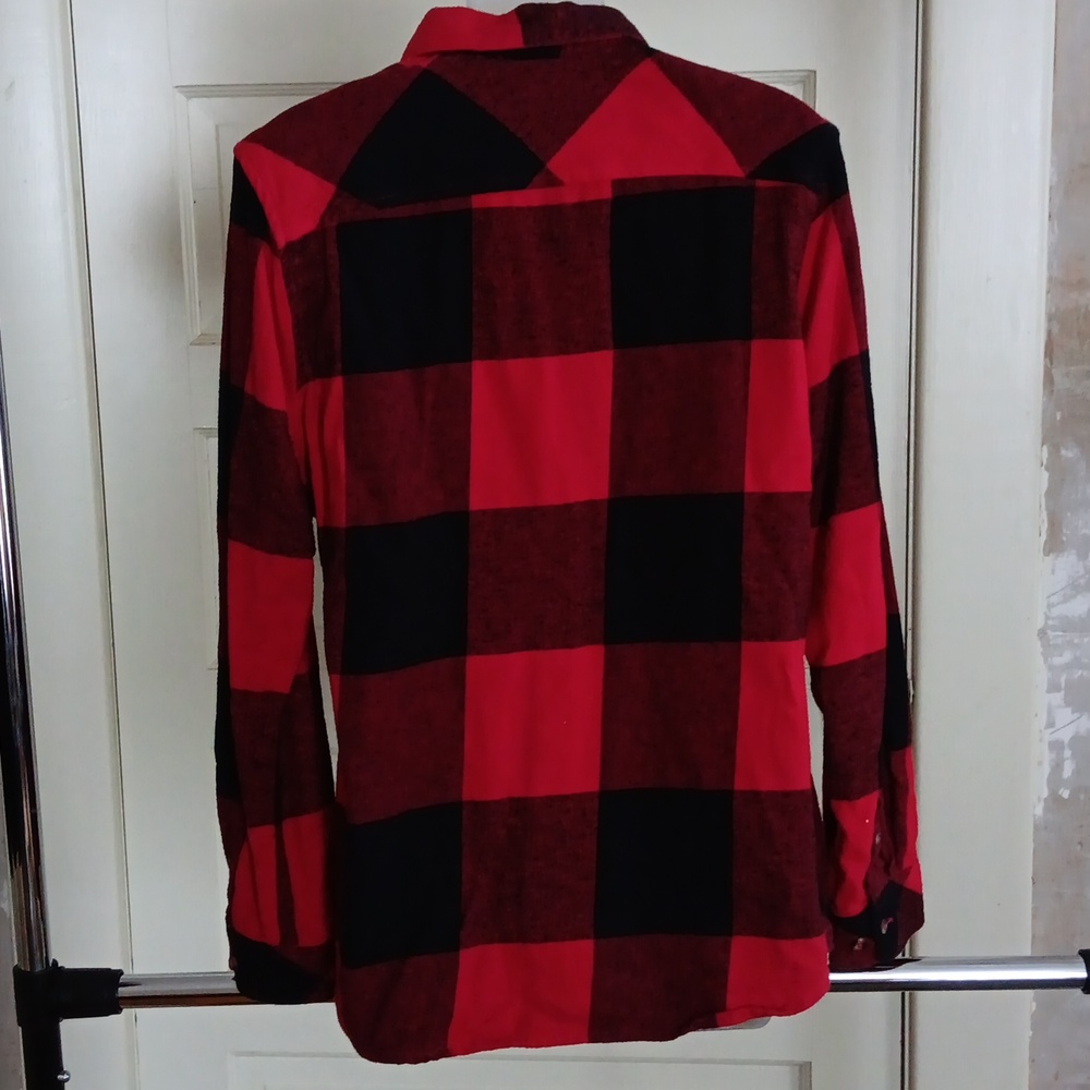 Flannel - Picture 2 of 3